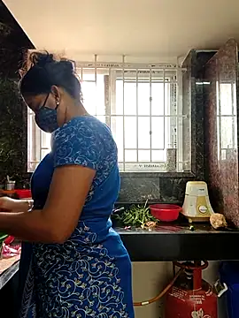 Snapshot of Tamil_Shalini_Lustyy chatting on 02-28-26, 03:51 Tamil Shalini Lustyy online show from 02-28-26, 03:51