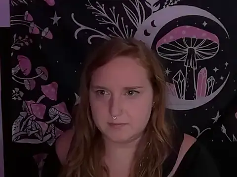 thickgingergoddess online show from 10-06-25, 03:59