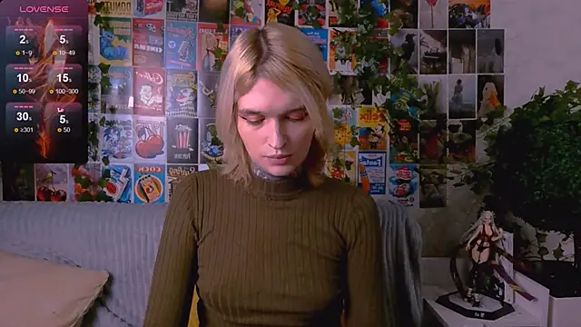 Simona Rain online show from 11-19-25, 07:14