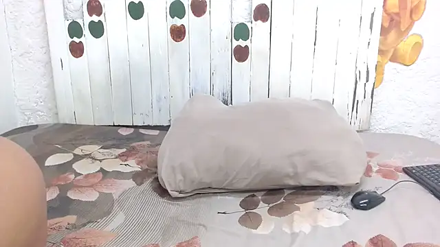 LolaTwerksXX online show from 10-24-25, 05:04