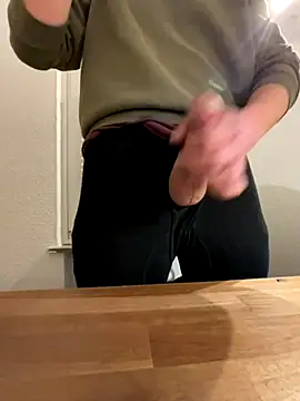 dirtyeeedii online show from 11-24-25, 03:45