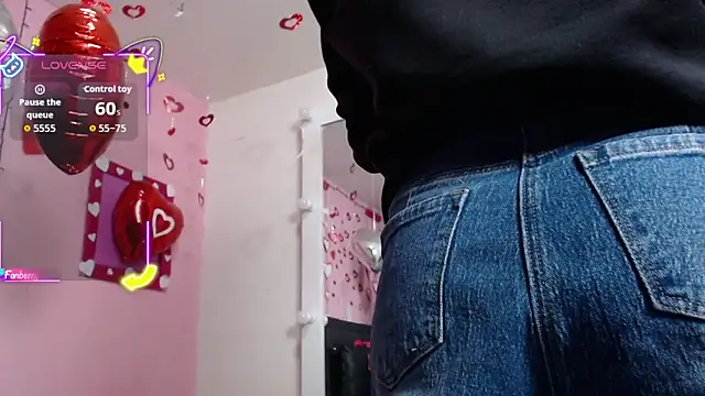 Snapshot of GeorginaBianco chatting on 02-10-26, 12:20 GeorginaBianco online show from 02-10-26, 12:20