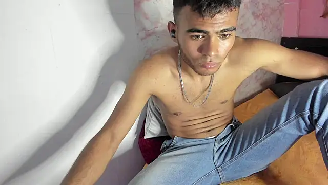 alessandro 2005 online show from 02-06-25, 10:21