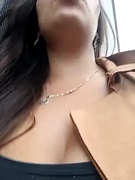 LIZ-06  online show from 03-11-25, 09:04