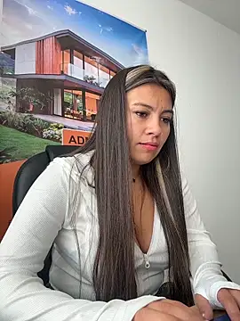 LIZ-06  online show from 03-04-26, 01:50