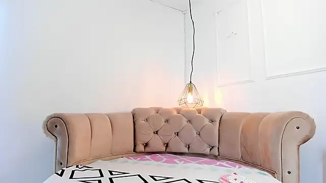 Snapshot of briannaduque chatting on 03-15-25, 12:56 briannaduque online show from 03-15-25, 12:56