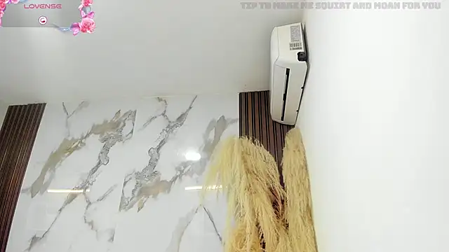 Snapshot of briannaduque chatting on 09-29-25, 05:18 briannaduque online show from 09-29-25, 05:18