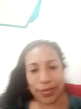 Snapshot of yaz_guzman chatting on 02-13-25, 05:01 yaz guzman online show from 02-13-25, 05:01