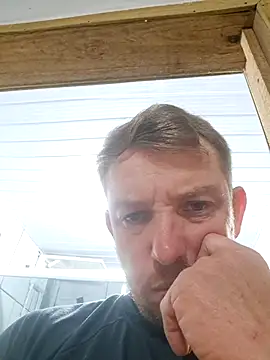 Snapshot of BimodalMood chatting on 07-01-26, 01:18 BimodalMood online show from 07-01-26, 01:18