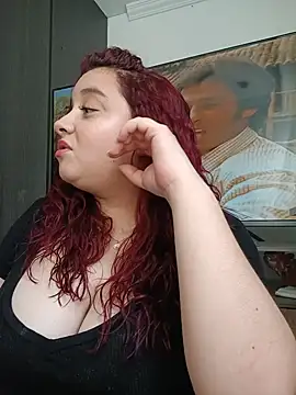 Snapshot of CURVY-HORNY chatting on 06-03-26, 09:20 CURVY-HORNY online show from 06-03-26, 09:20