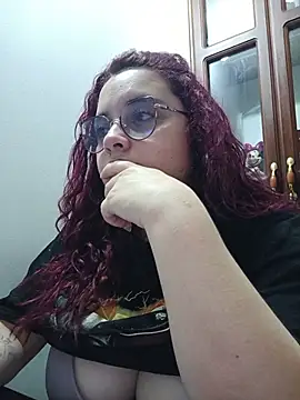 Snapshot of CURVY-HORNY chatting on 06-05-26, 12:28 CURVY-HORNY online show from 06-05-26, 12:28