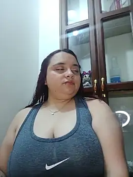 Snapshot of CURVY-HORNY chatting on 06-08-26, 10:54 CURVY-HORNY online show from 06-08-26, 10:54