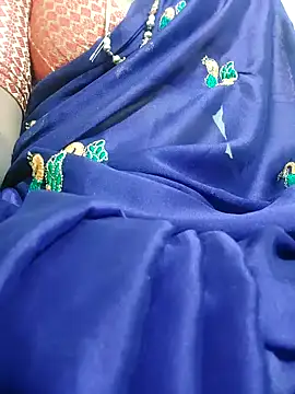 Cute-chinny online show from 01-20-25, 06:53