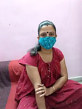 Snapshot of Cute-manisha chatting on 03-12-25, 03:07 Cute-manisha online show from 03-12-25, 03:07