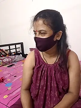 Snapshot of Cute-manisha chatting on 09-10-25, 03:28 Cute-manisha online show from 09-10-25, 03:28