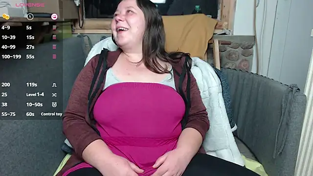 Snapshot of KasiaPrivat chatting on 01-19-25, 04:57 KasiaPrivat online show from 01-19-25, 04:57