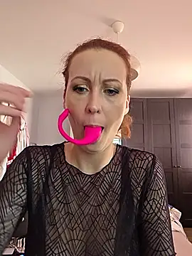 IsabellaLuiXXX online show from 07-28-26, 05:01