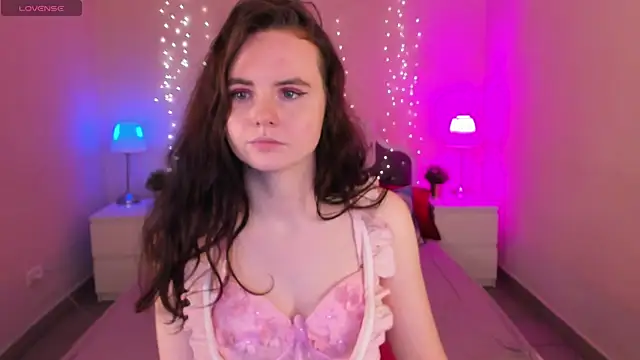 Snapshot of AmA_lia_ chatting on 01-14-25, 08:31 AmA lia online show from 01-14-25, 08:31