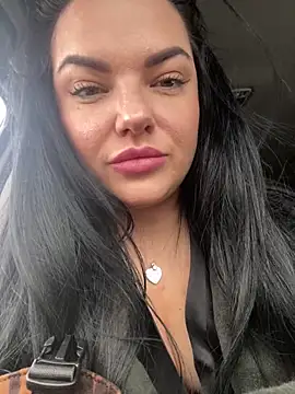 Snapshot of Amie_Hill chatting on 11-12-25, 08:15 Amie Hill online show from 11-12-25, 08:15