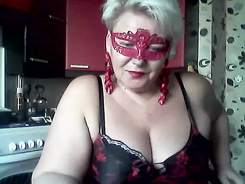 Lisa Suzie online show from 03-15-26, 07:25