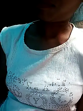 Kajal  Mehra online show from 11-22-25, 10:47