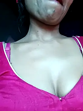 Snapshot of Kajal__Mehra chatting on 05-06-26, 04:30 Kajal Mehra online show from 05-06-26, 04:30