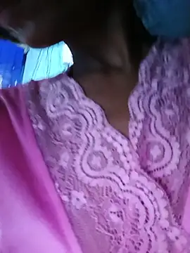 Snapshot of Kajal__Mehra chatting on 07-11-26, 03:04 Kajal Mehra online show from 07-11-26, 03:04