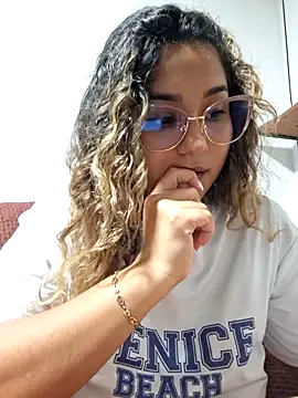 BrendaGirs online show from 10-11-25, 03:28