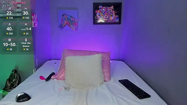 PammelaRoss1 online show from 04-10-26, 05:17