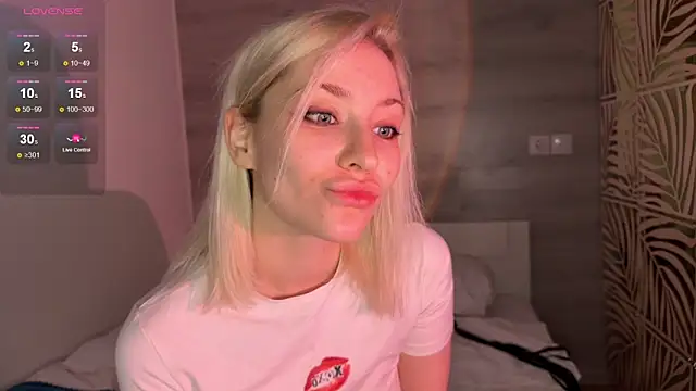 alexa novak online show from 11-17-25, 02:50