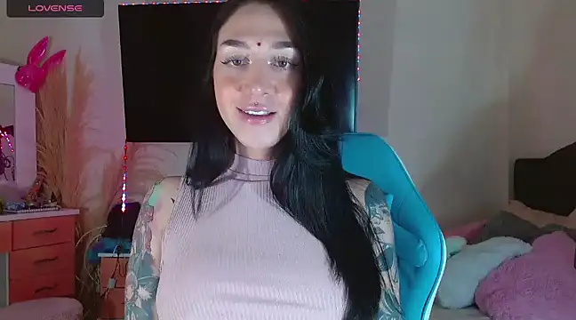 Snapshot of karla_zambrano chatting on 02-11-25, 05:05 karla zambrano online show from 02-11-25, 05:05