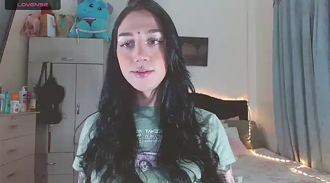 Snapshot of karla_zambrano chatting on 03-21-25, 08:08 karla zambrano online show from 03-21-25, 08:08