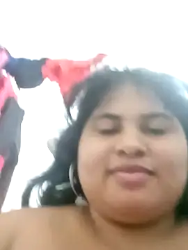 Snapshot of mariloca chatting on 12-13-24, 02:10 mariloca online show from 12-13-24, 02:10