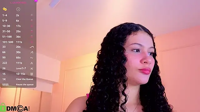 Snapshot of SHARONN____ chatting on 07-11-26, 04:04 SHARONN online show from 07-11-26, 04:04