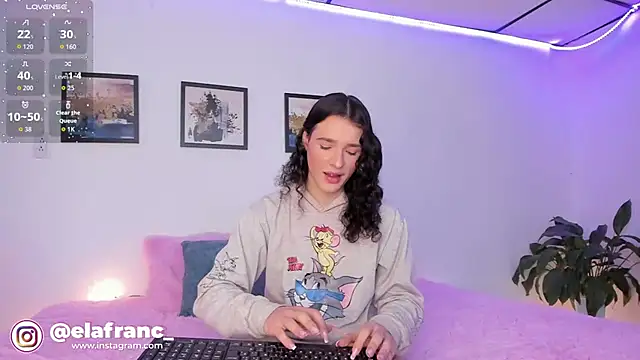 Snapshot of elafranco_ chatting on 01-18-26, 07:28 elafranco online show from 01-18-26, 07:28