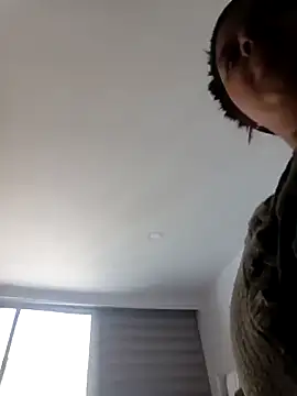 Snapshot of tuty_Tap chatting on 02-11-26, 03:28 tuty Tap online show from 02-11-26, 03:28