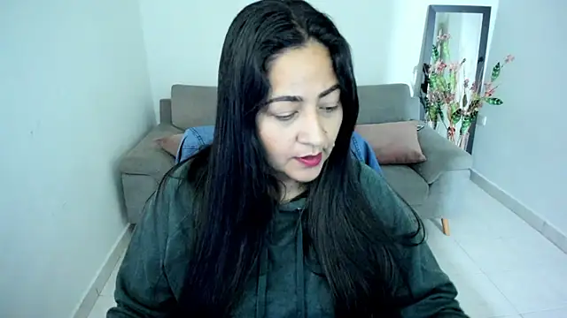 Adele Sweett online show from 11-04-25, 10:14