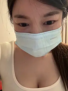 Snapshot of lululu-sweet chatting on 12-19-24, 04:57 lululu-sweet online show from 12-19-24, 04:57