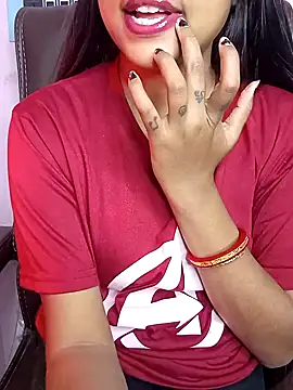 Snapshot of Sexy_Noorha chatting on 01-01-25, 02:20 Sexy Noorha online show from 01-01-25, 02:20