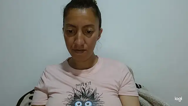 Snapshot of kaybabyhot chatting on 06-27-26, 01:54 kaybabyhot online show from 06-27-26, 01:54