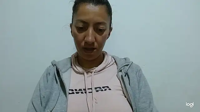 Snapshot of kaybabyhot chatting on 07-30-26, 01:32 kaybabyhot online show from 07-30-26, 01:32
