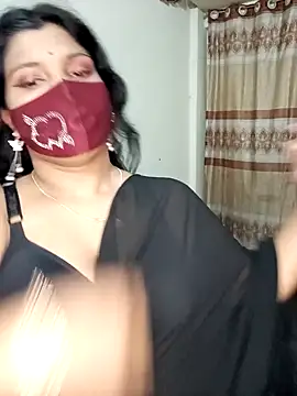 Snapshot of Hot-Angel_ chatting on 01-14-25, 12:11 Hot-Angel online show from 01-14-25, 12:11