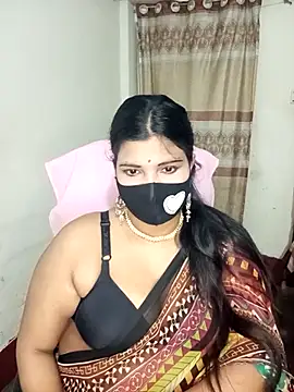 Snapshot of Hot-Angel_ chatting on 02-26-25, 08:00 Hot-Angel online show from 02-26-25, 08:00