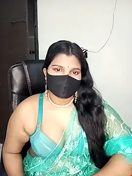 Snapshot of Hot-Angel_ chatting on 03-17-25, 06:53 Hot-Angel online show from 03-17-25, 06:53