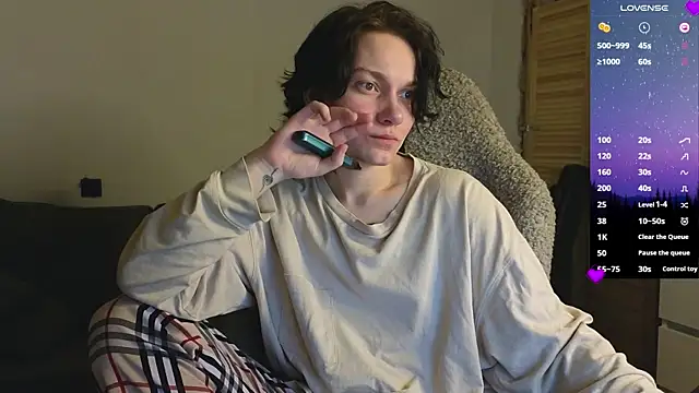 esajukyy online show from 04-02-26, 03:42