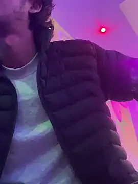 Onlyjishan online show from 01-05-25, 05:20