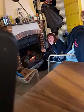 zenzero87 online show from 12-21-24, 08:50