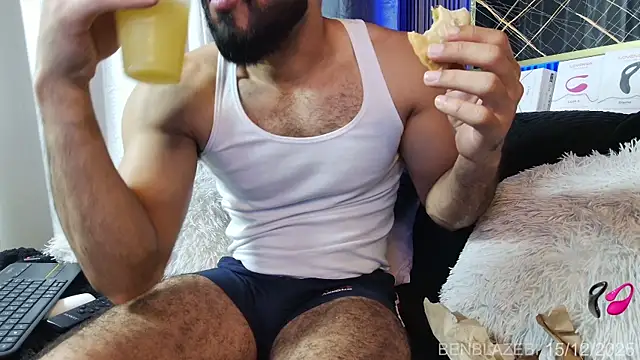 BEN BLAZE online show from 12-15-25, 04:55