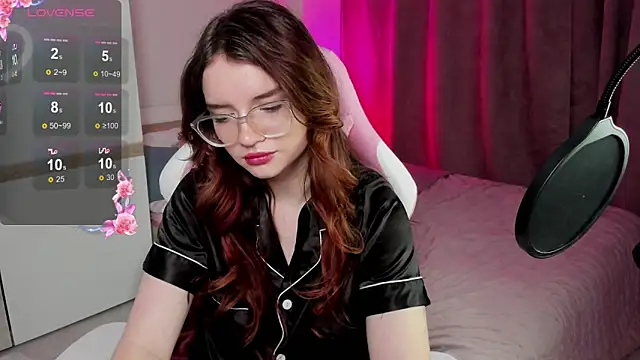 Sonya Glen online show from 02-11-25, 08:31