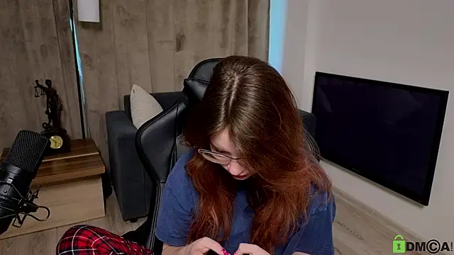 Sonya Glen online show from 02-23-25, 09:55